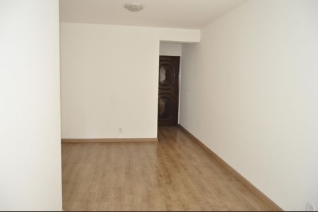 Apartamento à venda com 58m², 2 quartos e 1 vagaSala