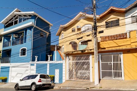 Casa à venda com 236m², 3 quartos e 1 vagaFachada