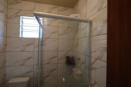 Casa de condomínio à venda com 95m², 3 quartos e 2 vagasBanheiro