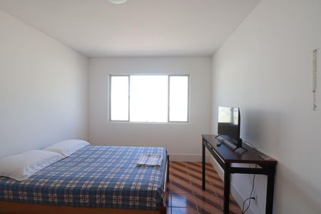 Casa de condomínio à venda com 95m², 3 quartos e 2 vagasQuarto 1
