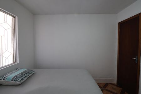 Casa de condomínio à venda com 95m², 3 quartos e 2 vagasQuarto 3