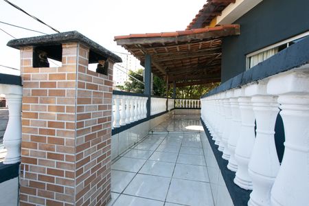Casa à venda com 300m², 4 quartos e 7 vagasVaranda