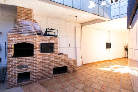 Casa à venda com 300m², 4 quartos e 7 vagasChurrasqueira