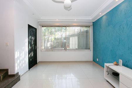 Casa à venda com 300m², 4 quartos e 7 vagasSala 1