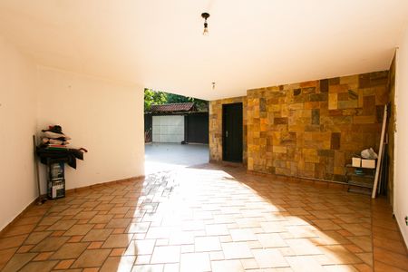 Casa à venda com 300m², 4 quartos e 7 vagasÁrea Externa