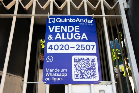 Casa à venda com 300m², 4 quartos e 7 vagasPlaca