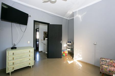 Casa à venda com 300m², 4 quartos e 7 vagasQuarto 1