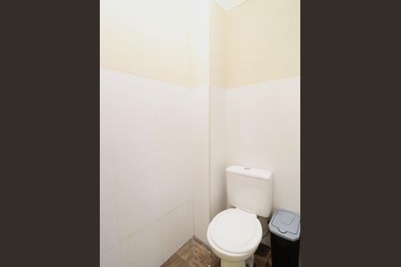 Casa à venda com 300m², 2 quartos e 3 vagasBanheiro de serviço