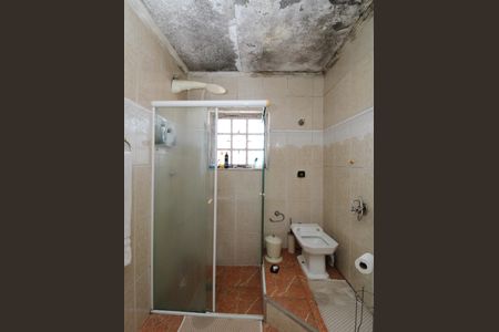 Casa à venda com 300m², 2 quartos e 3 vagasBanheiro Social