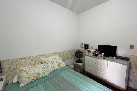 Apartamento à venda com 78m², 3 quartos e 1 vagaQuarto 2