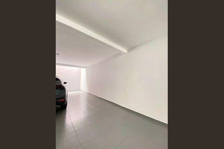 Apartamento para alugar com 74m², 2 quartos e 1 vaga