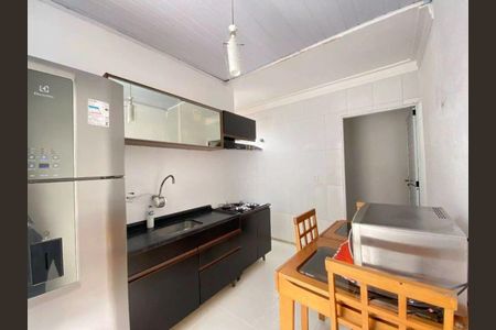 Apartamento para alugar com 74m², 2 quartos e 1 vaga