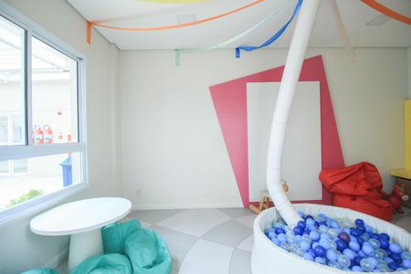 Apartamento à venda com 74m², 3 quartos e 1 vaga Apartamento à venda com 74m², 3 quartos e 1 vagaÁrea comum