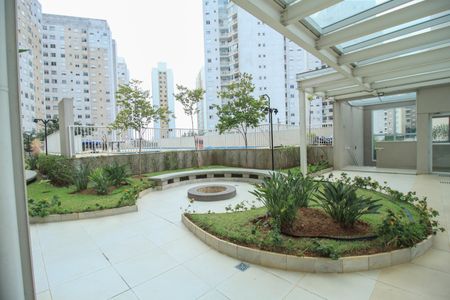 Apartamento à venda com 74m², 3 quartos e 1 vaga Apartamento à venda com 74m², 3 quartos e 1 vagaÁrea comum