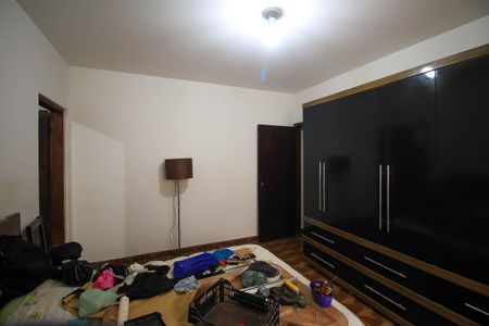 Casa à venda com 145m², 7 quartos e 2 vagas Casa à venda com 145m², 7 quartos e 2 vagasQuarto 7