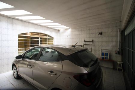 Casa à venda com 145m², 7 quartos e 2 vagas Casa à venda com 145m², 7 quartos e 2 vagasGaragem