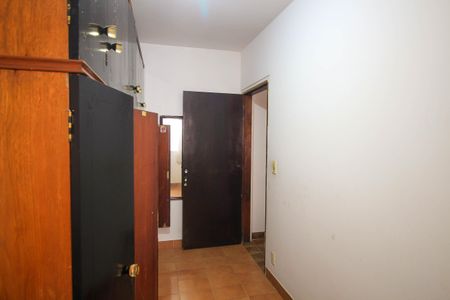 Casa à venda com 145m², 7 quartos e 2 vagas Casa à venda com 145m², 7 quartos e 2 vagasQuarto 6