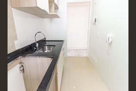 Apartamento à venda com 42m², 2 quartos e sem vaga Apartamento à venda com 42m², 2 quartos e sem vagaCozinha