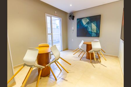 Apartamento à venda com 42m², 2 quartos e sem vaga Apartamento à venda com 42m², 2 quartos e sem vagaÁrea comum - Salão de festas