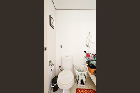 Apartamento à venda com 70m², 1 quarto e 2 vagas Apartamento à venda com 70m², 1 quarto e 2 vagasBanheiro 1