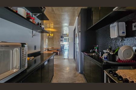 Apartamento à venda com 70m², 1 quarto e 2 vagas Apartamento à venda com 70m², 1 quarto e 2 vagasCozinha