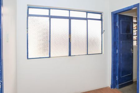 Casa à venda com 250m², 3 quartos e 3 vagas Casa à venda com 250m², 3 quartos e 3 vagasSuíte