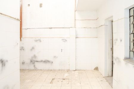 Casa à venda com 250m², 3 quartos e 3 vagas Casa à venda com 250m², 3 quartos e 3 vagasÁrea de Serviço