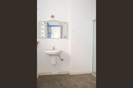 Casa à venda com 250m², 3 quartos e 3 vagas Casa à venda com 250m², 3 quartos e 3 vagasBanheiro da Suíte