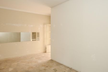 Casa à venda com 250m², 3 quartos e 3 vagas Casa à venda com 250m², 3 quartos e 3 vagasSegundo Andar