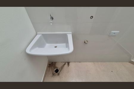 Apartamento à venda com 45m², 2 quartos e 1 vaga Apartamento à venda com 45m², 2 quartos e 1 vagaÁrea de serviço