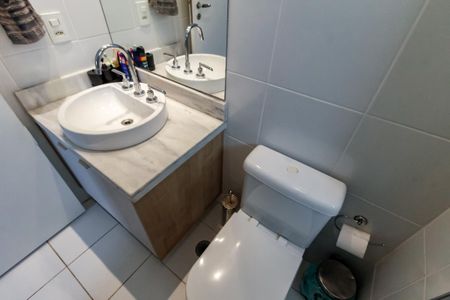 Apartamento à venda com 96m², 4 quartos e 2 vagasBanheiro da Suíte 1