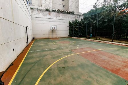 Apartamento à venda com 96m², 4 quartos e 2 vagasÁrea comum