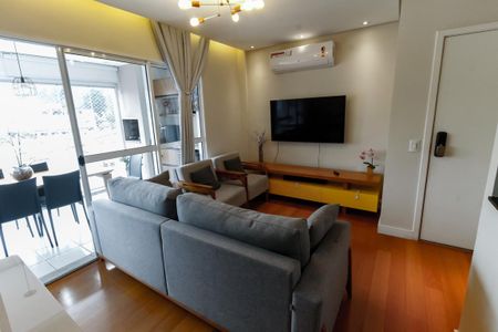 Apartamento à venda com 96m², 4 quartos e 2 vagasSala