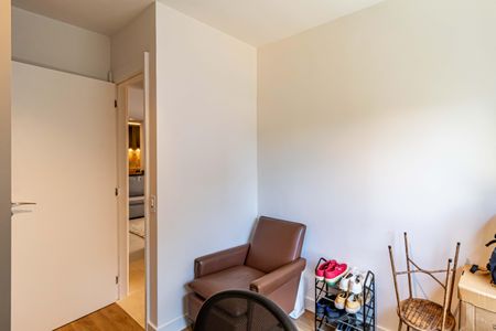 Apartamento à venda com 76m², 2 quartos e 1 vagaQuarto