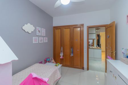 Apartamento à venda com 149m², 4 quartos e 2 vagasQuarto 1