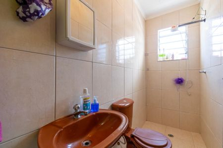 Casa à venda com 106m², 2 quartos e 1 vagaBanheiro Social