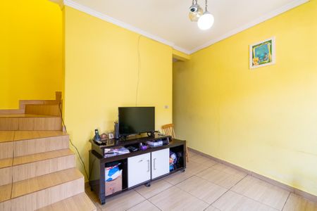 Casa à venda com 106m², 2 quartos e 1 vagaSala