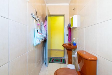 Casa à venda com 106m², 2 quartos e 1 vagaBanheiro Social