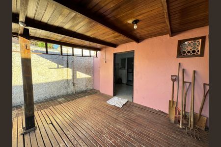 Casa à venda com 80m², 2 quartos e 1 vagaÁrea comum