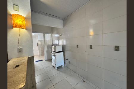 Casa à venda com 80m², 2 quartos e 1 vagaSala/Cozinha