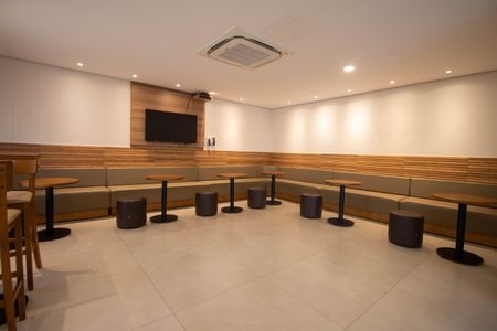 Apartamento para alugar com 75m², 3 quartos e 1 vaga Apartamento para alugar com 75m², 3 quartos e 1 vagaÁrea comum