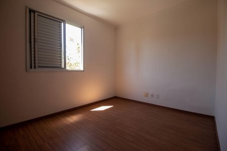 Apartamento para alugar com 75m², 3 quartos e 1 vaga Apartamento para alugar com 75m², 3 quartos e 1 vagaQuarto 2