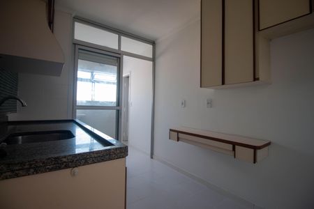 Apartamento para alugar com 75m², 3 quartos e 1 vaga Apartamento para alugar com 75m², 3 quartos e 1 vagaCozinha