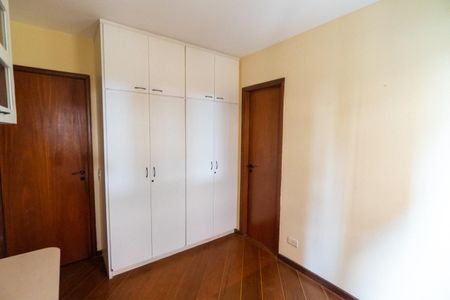 Apartamento à venda com 125m², 3 quartos e 3 vagas Apartamento à venda com 125m², 3 quartos e 3 vagasSuite 2
