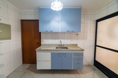 Apartamento à venda com 125m², 3 quartos e 3 vagas Apartamento à venda com 125m², 3 quartos e 3 vagasCozinha
