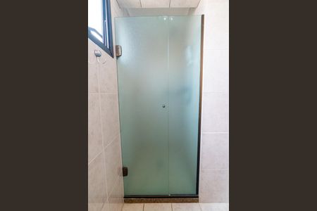 Apartamento à venda com 125m², 3 quartos e 3 vagas Apartamento à venda com 125m², 3 quartos e 3 vagasBanheiro da Suíte 1 Detalhe