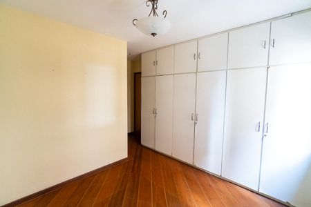 Apartamento à venda com 125m², 3 quartos e 3 vagas Apartamento à venda com 125m², 3 quartos e 3 vagasSuite 1