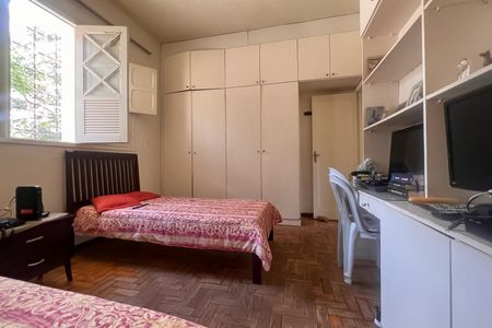 Casa à venda com 400m², 3 quartos e 2 vagasQuarto 2