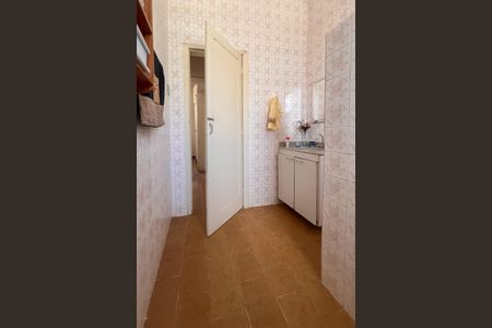 Casa à venda com 400m², 3 quartos e 2 vagasBanheiro