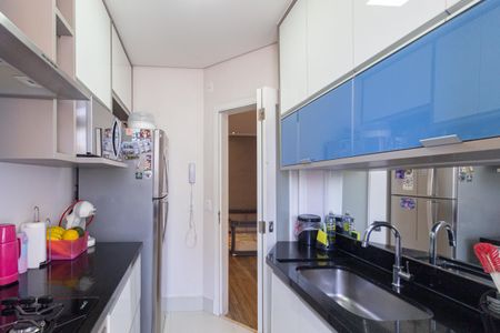 Apartamento à venda com 58m², 2 quartos e 1 vagaCozinha e área de serviço